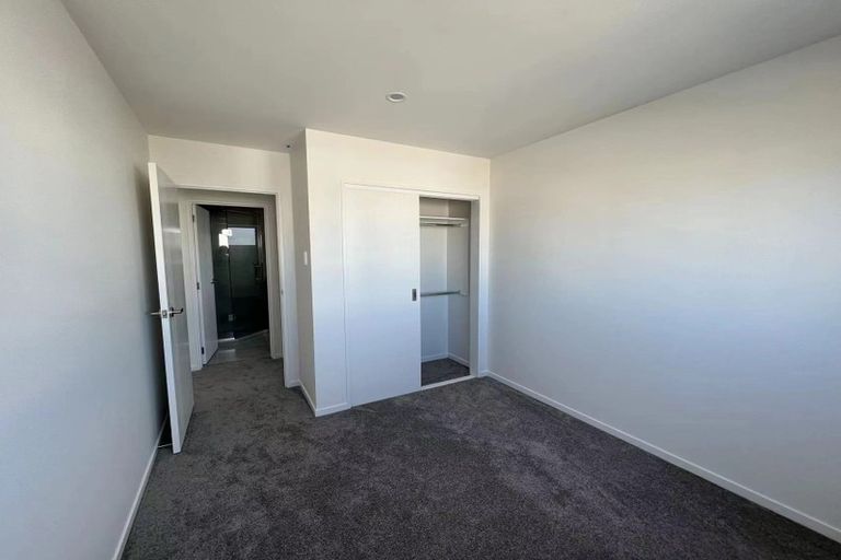 Photo of property in 45 Kairakau Street, Papakura, 2110