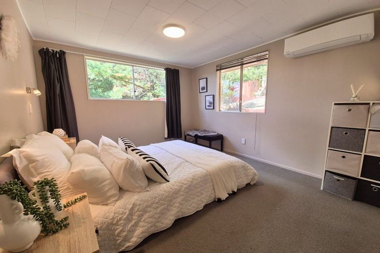 Photo of property in 22b Hillside Drive, Maoribank, Upper Hutt, 5018