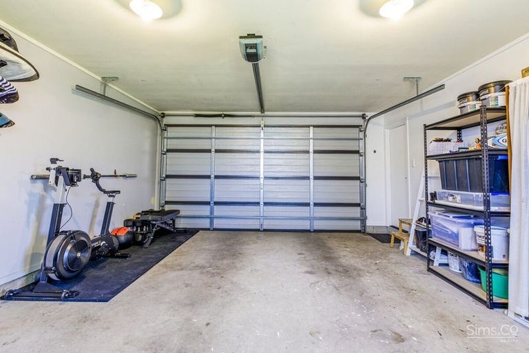 Photo of property in 12 Kakaho Drive, Tawhero, Whanganui, 4501