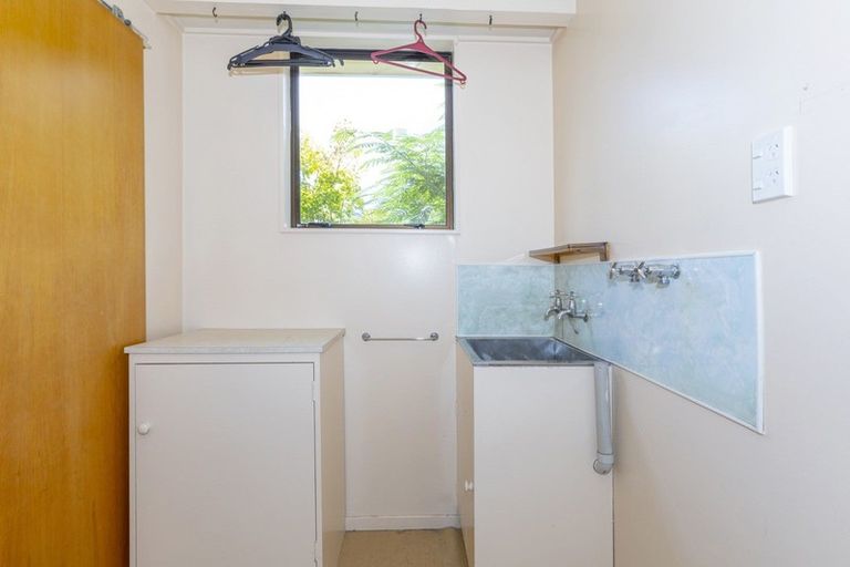 Photo of property in 14 Saint Cuthbert Place, Omarama, 9412