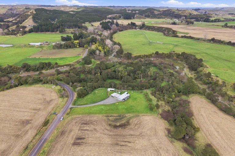 Photo of property in 1597 Turakina Valley Road, Marton, Whanganui, 4581