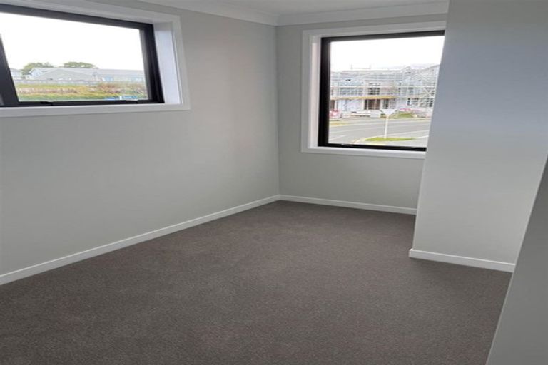 Photo of property in 19 Harewood Street, Whenuapai, Auckland, 0618