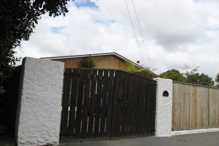 Photo of property in 310 Ilam Road, Burnside, Christchurch, 8053
