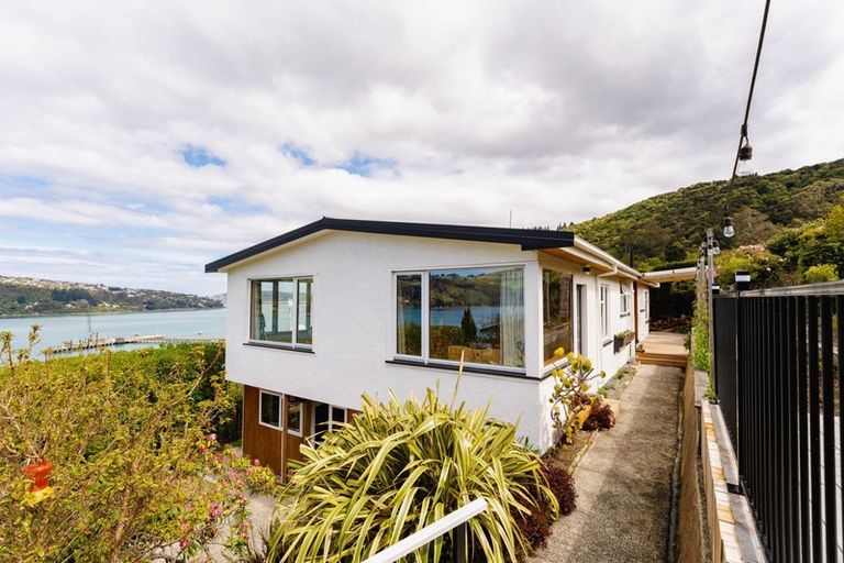 Photo of property in 41 Adderley Terrace, Ravensbourne, Dunedin, 9022