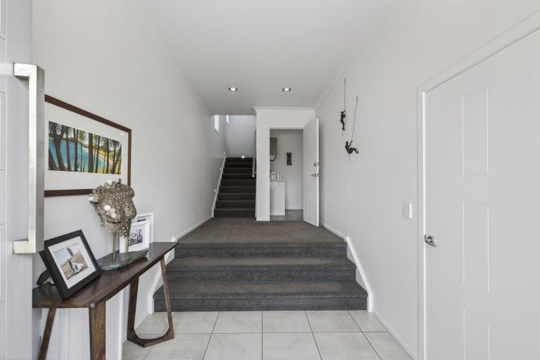 Photo of property in 22a Belt Road, Moturoa, New Plymouth, 4310