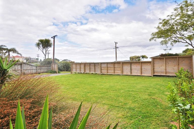 Photo of property in 9 Barrier View Road, Leigh, 0985