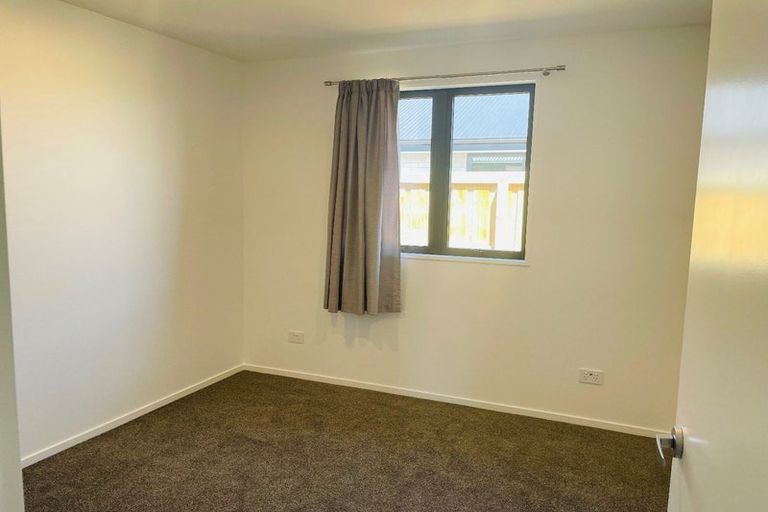 Photo of property in 31 Mehrtens Crescent, Woodend, 7691