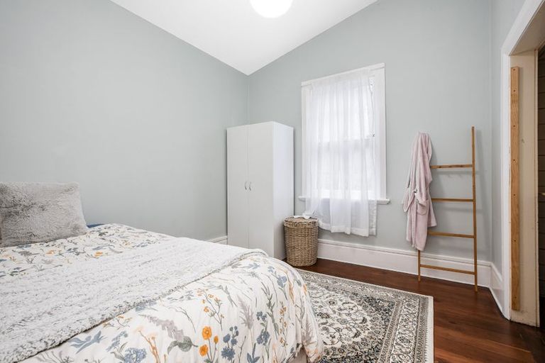 Photo of property in 74 Sar Street, Wadestown, Wellington, 6012