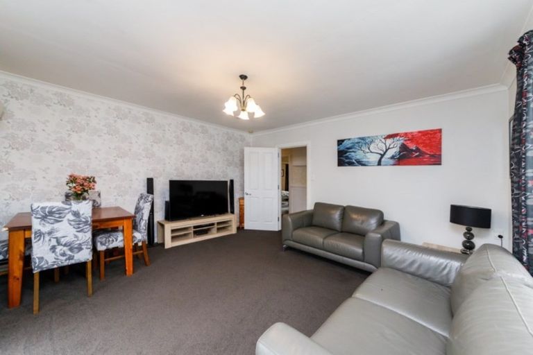 Photo of property in 12 Clive Street, Halcombe, Feilding, 4779