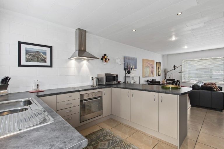 Photo of property in 4/41 Tawa Street, Mount Maunganui, 3116