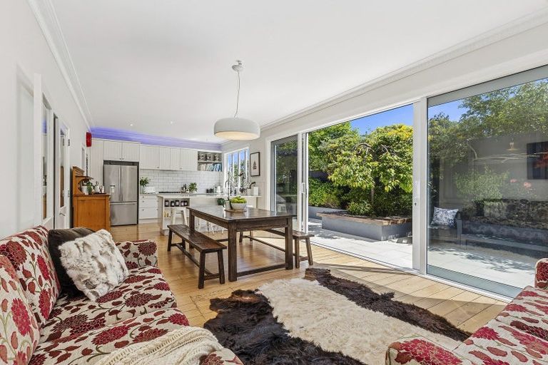 Photo of property in 8 Plymouth Street, Karori, Wellington, 6012