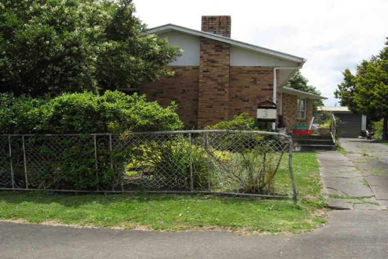 Photo of property in 3 Duggan Avenue, Mangere, Auckland, 2022