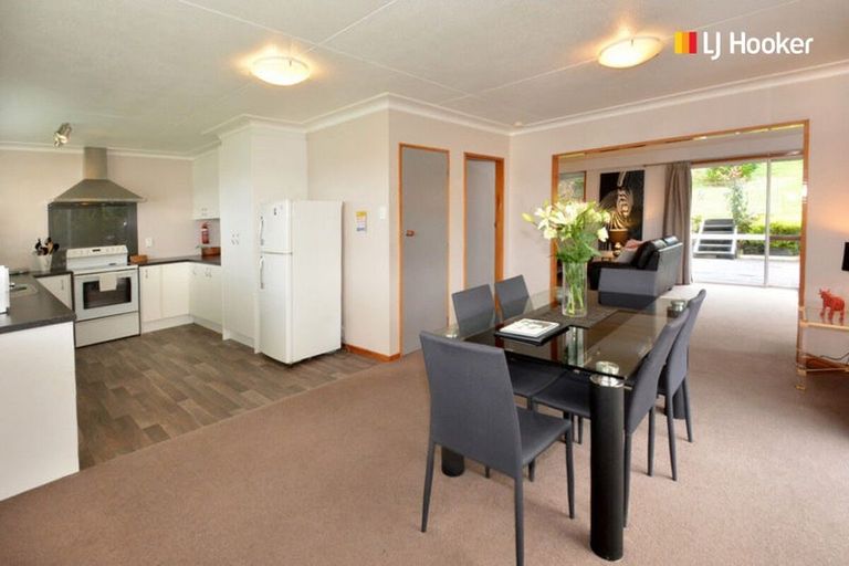 Photo of property in 16 Junction Road, Ravensbourne, Dunedin, 9022