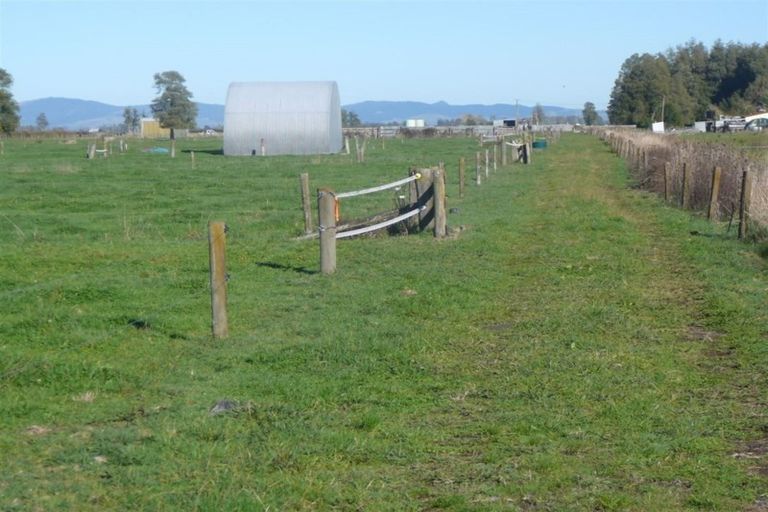 Photo of property in 560 Hauraki Road, Turua, 3574