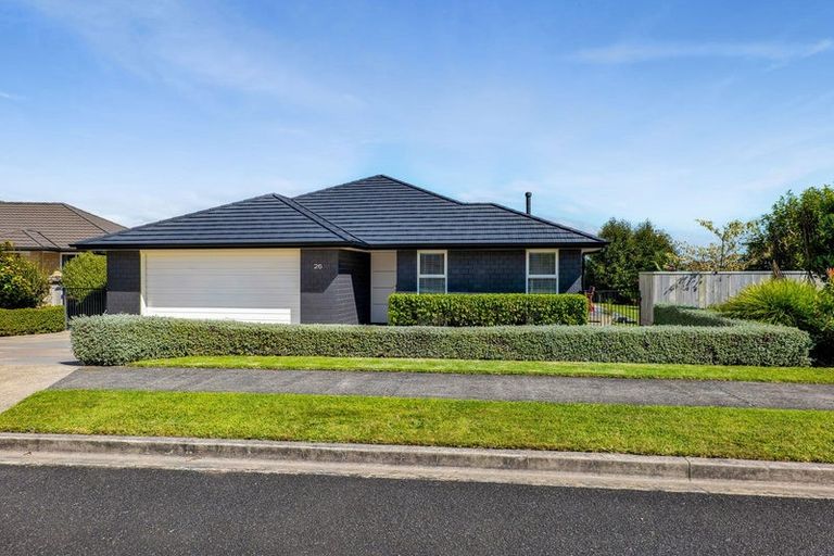 Photo of property in 26 Jules Crescent, Bell Block, New Plymouth, 4312