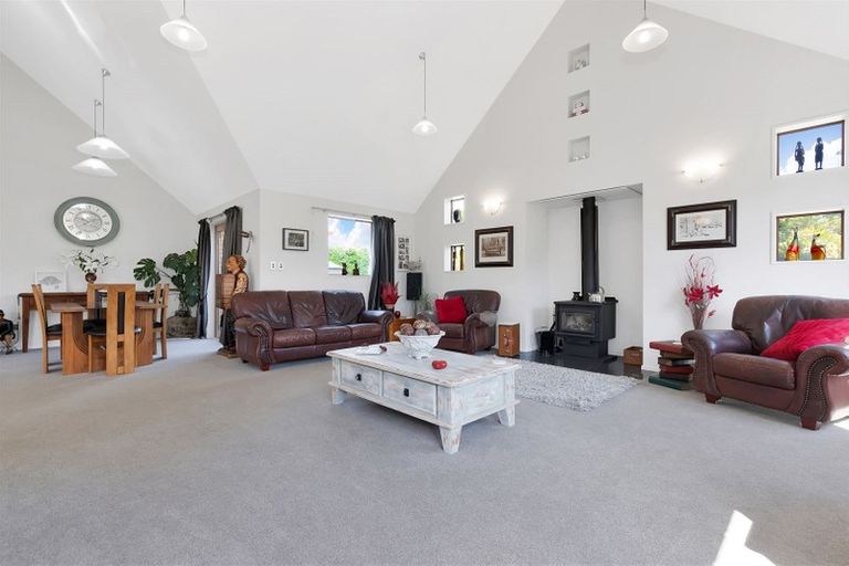 Photo of property in 1796 Tram Road, Swannanoa, Rangiora, 7475