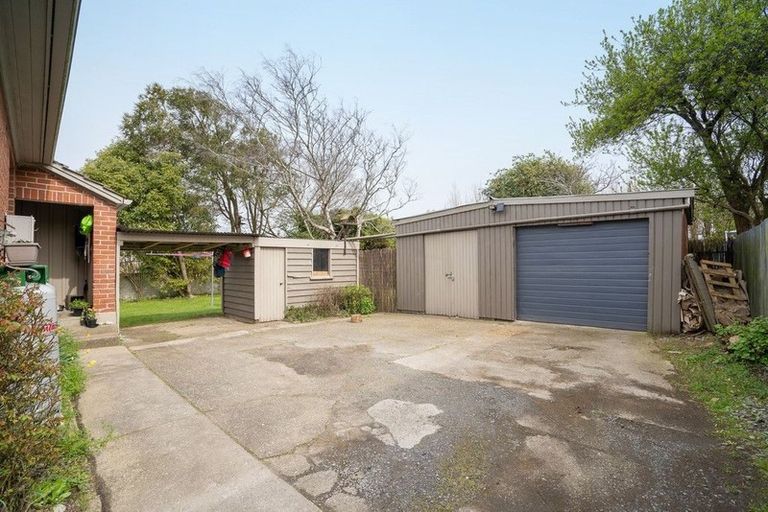 Photo of property in 16 Exmouth Street, Waverley, Invercargill, 9810