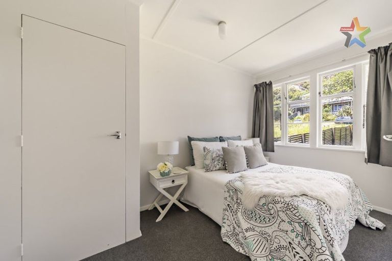 Photo of property in 28 Judd Crescent, Naenae, Lower Hutt, 5011