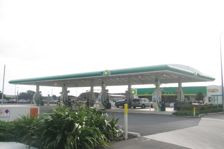 Photo of property in 91a Mana Esplanade, Paremata, Porirua, 5026