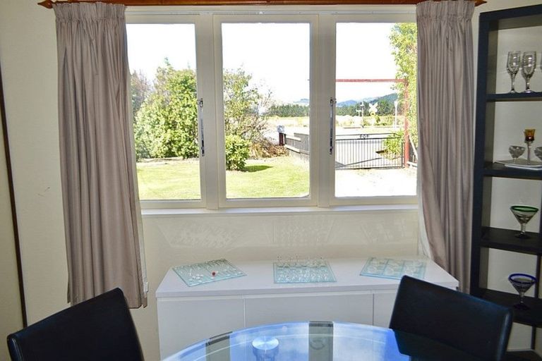 Photo of property in 909 State Highway 1, Te Horo, Otaki, 5581