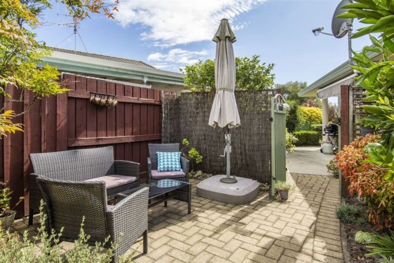 Photo of property in 34 Olympus Grove, Papamoa Beach, Papamoa, 3118