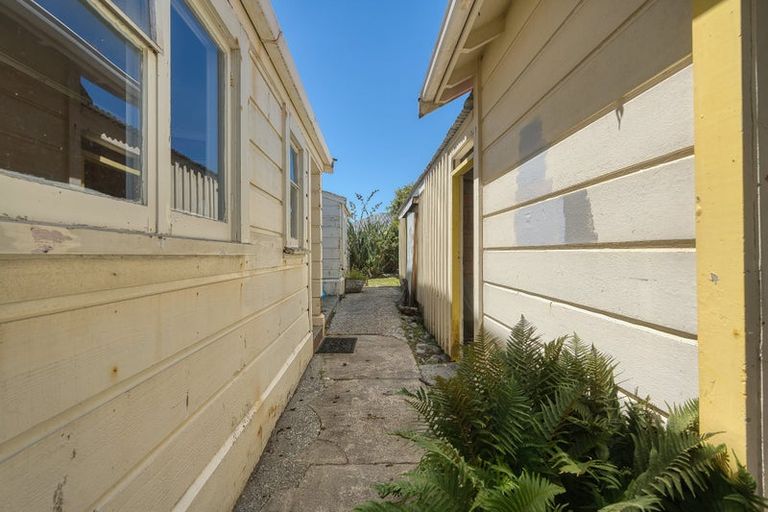Photo of property in 36 Revell Street, Hokitika, 7810