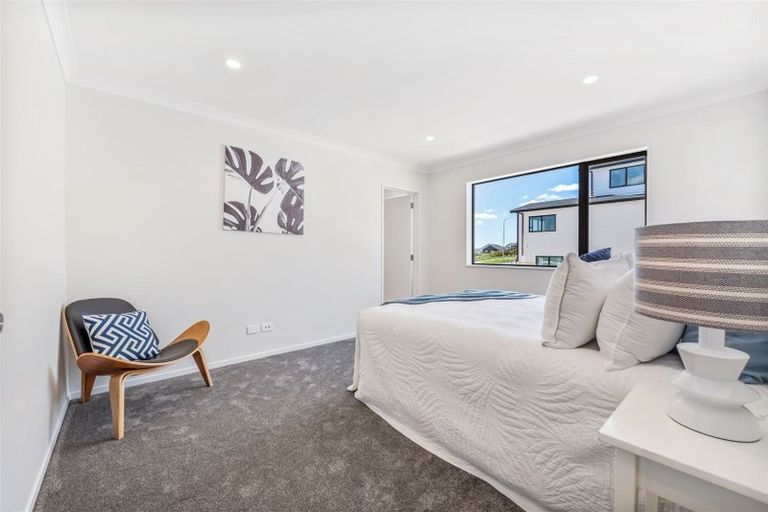Photo of property in 3 Elevation Street, Flat Bush, Auckland, 2019