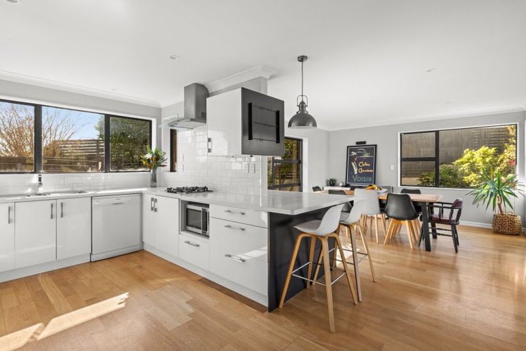 Photo of property in 57 Puflett Road, Havelock North, 4130