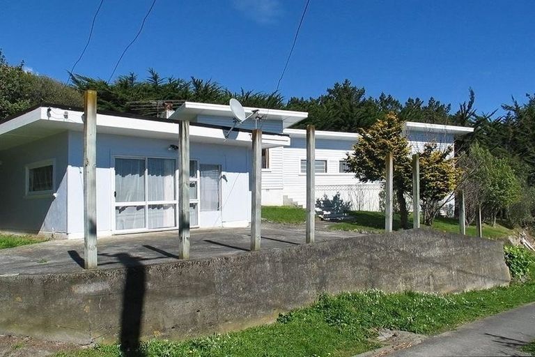 Photo of property in 63 Awatea Street, Ranui, Porirua, 5024