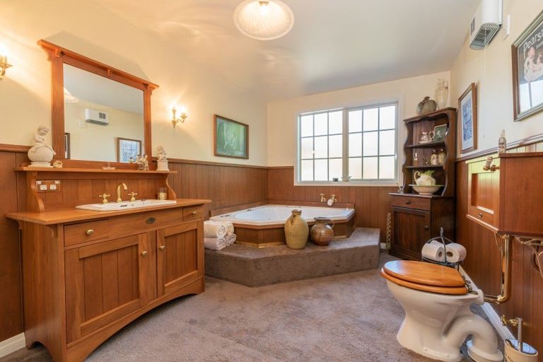 Photo of property in 30 Chandler Crescent, Clyde, 9330