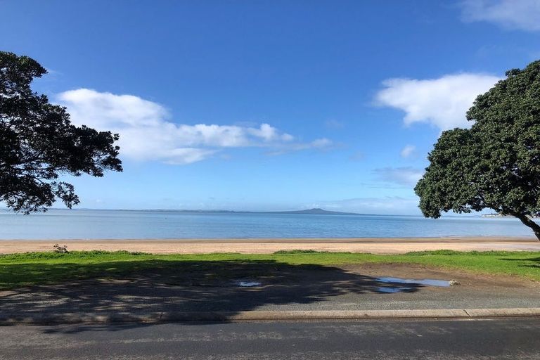 Photo of property in 21 Cochrane Avenue, Arkles Bay, Whangaparaoa, 0932