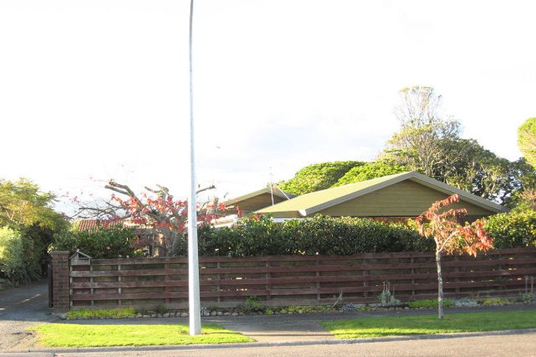 Photo of property in 14a Oriwa Crescent, Otaki, 5512