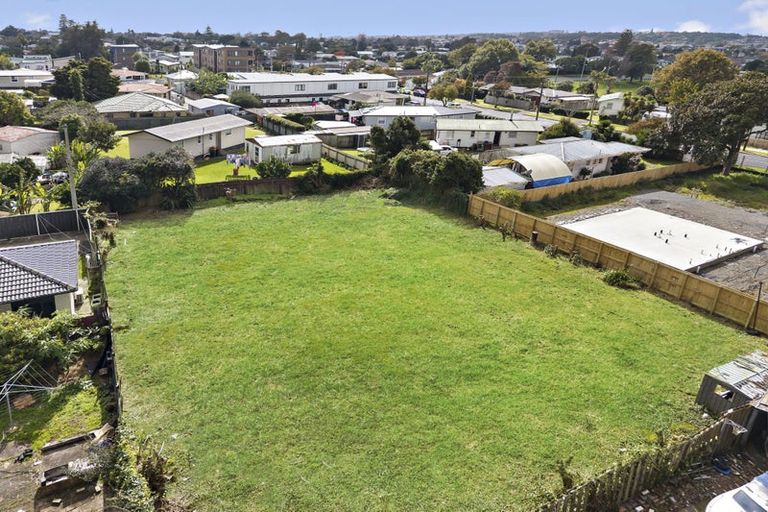 Photo of property in 15 Mcdivitt Street, Manurewa, Auckland, 2102
