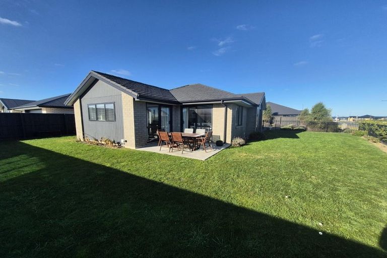 Photo of property in 34 Drylands Drive, Rolleston, 7614