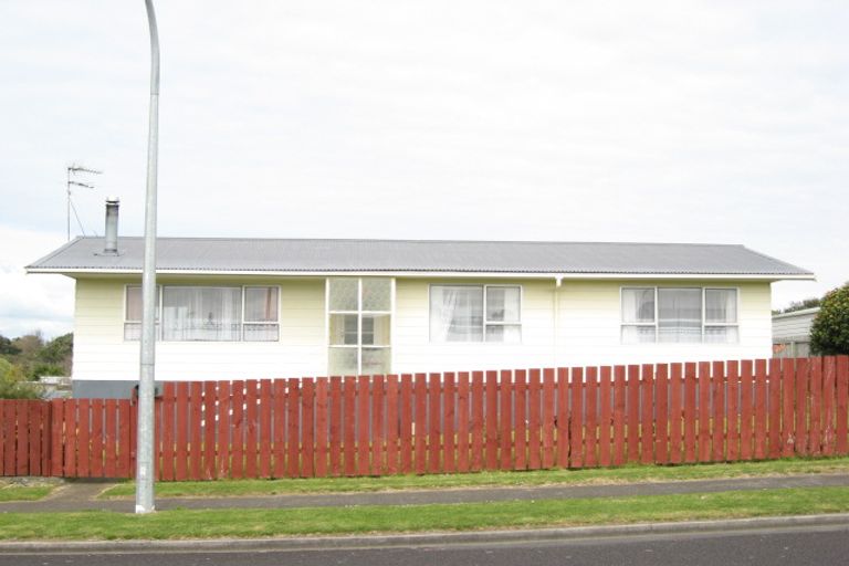 Photo of property in 1 Veronica Place, Bell Block, New Plymouth, 4312