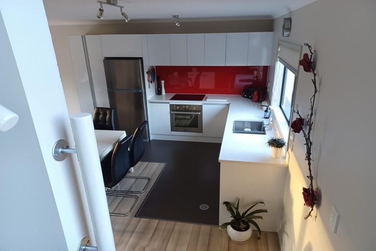 Photo of property in St Claire Village, 73/172 Mcleod Road, Te Atatu South, Auckland, 0610