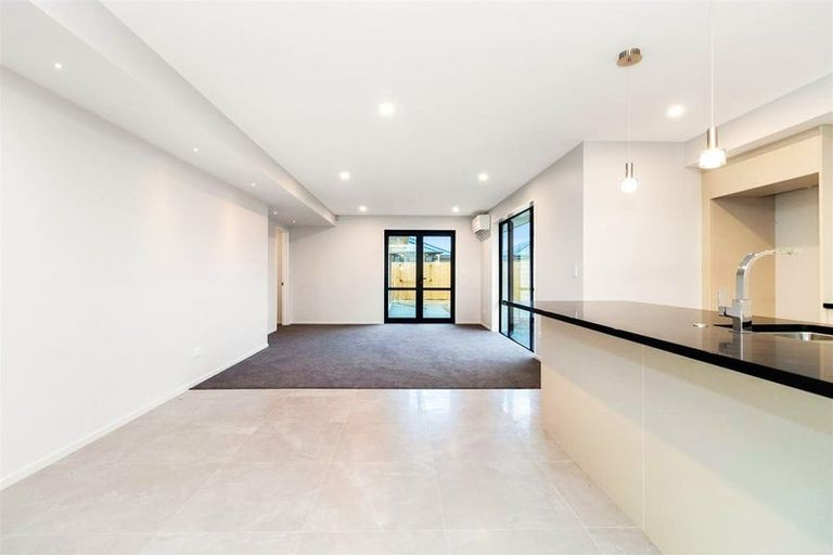 Photo of property in 17 Allied Road, Halswell, Christchurch, 8025