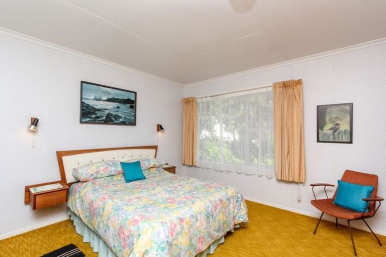 Photo of property in 5 Renown Place, Spotswood, New Plymouth, 4310