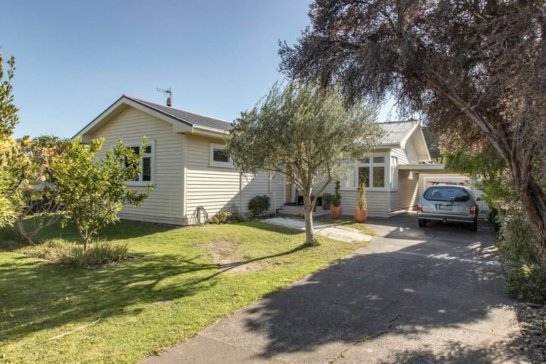 Photo of property in 31 Sanders Avenue, Marewa, Napier, 4110