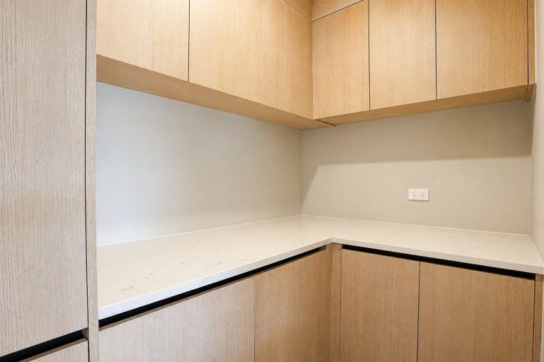 Photo of property in 19 Sydney Place, Flagstaff, Hamilton, 3210
