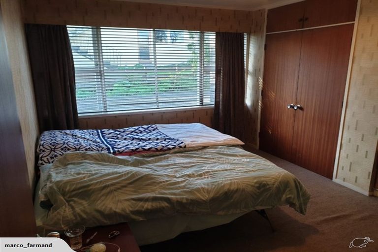 Photo of property in 2/21 Pooley Street, Pakuranga Heights, Auckland, 2010