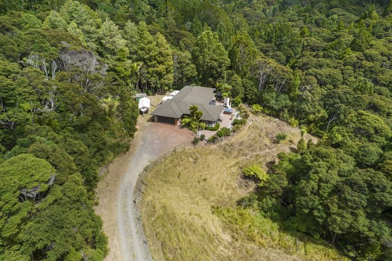 Photo of property in 63 Tram Road, Swanson, Auckland, 0614