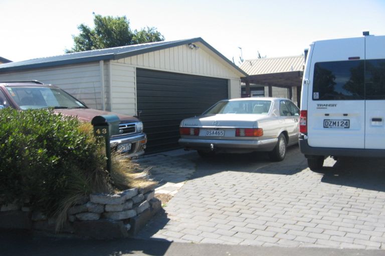 Photo of property in 45 Huxley Street, Sydenham, Christchurch, 8023
