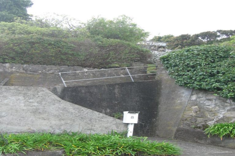 Photo of property in 8 Guys Hill Road, Hospital Hill, Napier, 4110