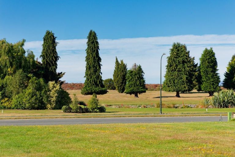 Photo of property in 8 Greenburn Way, Kaikoura Flat, Kaikoura, 7371