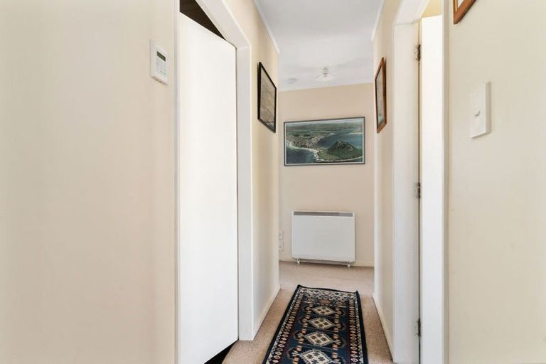 Photo of property in 4 Seddon Street, Carterton, 5713