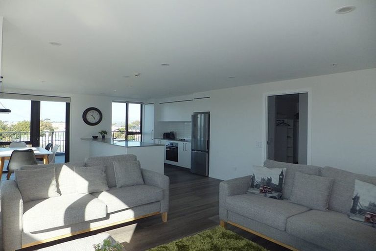 Photo of property in Latimer Central, 303/272 Barbadoes Street, Christchurch Central, Christchurch, 8011