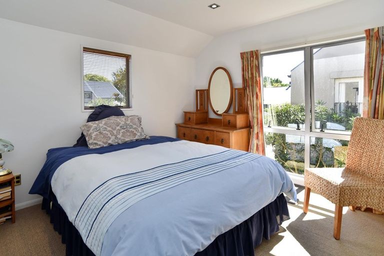 Photo of property in 42 Saint James Avenue, Papanui, Christchurch, 8053