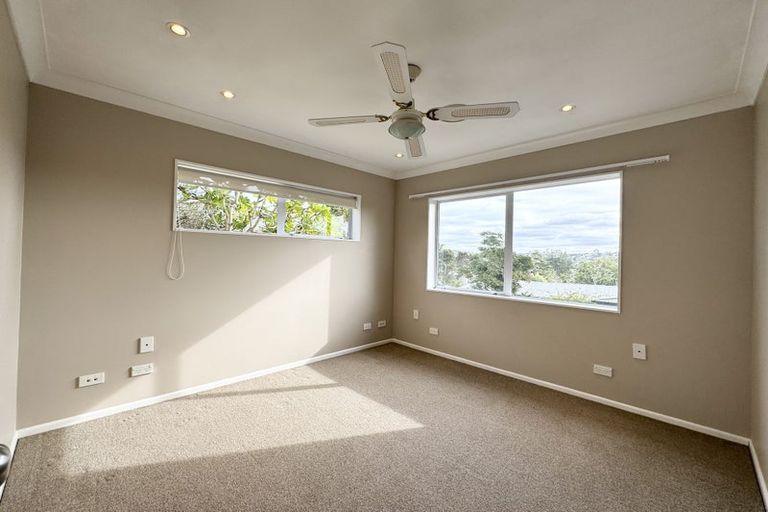 Photo of property in 21a Madison Place, Forrest Hill, Auckland, 0620