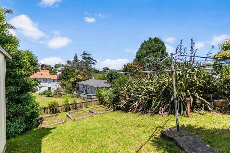 Photo of property in 14 Westmere Crescent, Westmere, Auckland, 1022